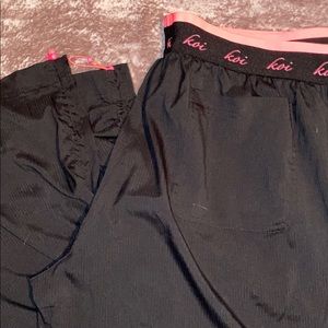 KOI Lite Nursing Pants (2)